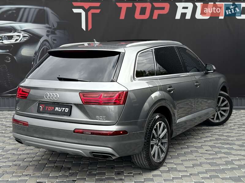 Позашляховик / Кросовер Audi Q7 2017 в Львові