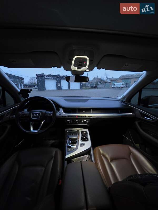 Внедорожник / Кроссовер Audi Q7 2017 в Белой Церкви