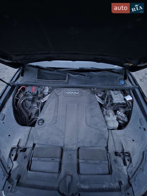 Внедорожник / Кроссовер Audi Q7 2017 в Белой Церкви