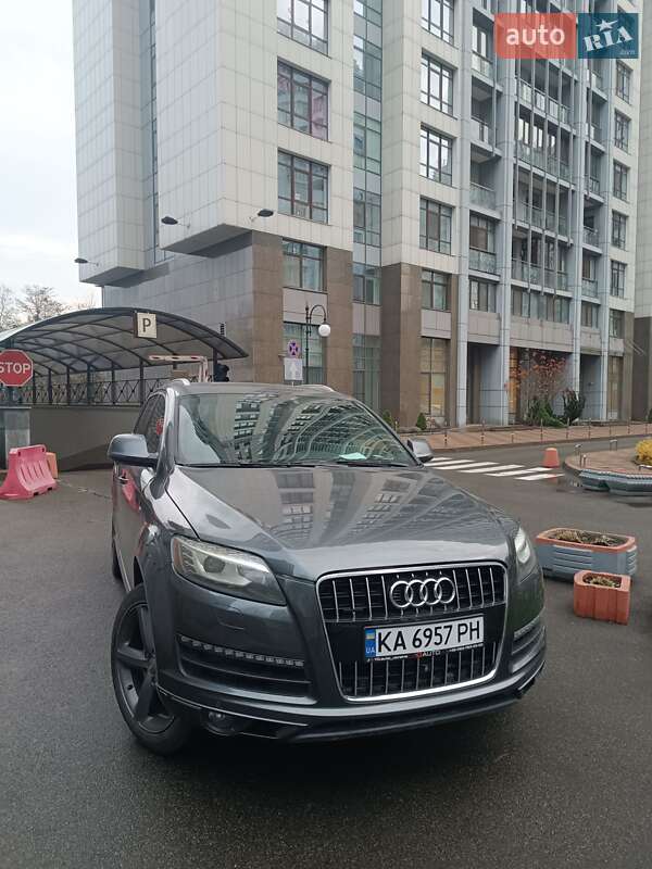 Внедорожник / Кроссовер Audi Q7 2015 в Киеве фото 2 Внедорожник / Кроссовер Audi Q7 2015 в Киеве