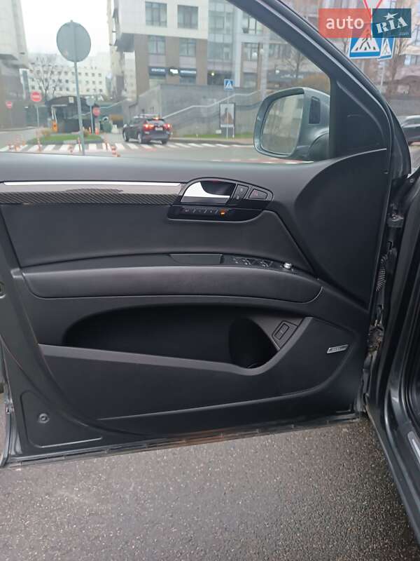Внедорожник / Кроссовер Audi Q7 2015 в Киеве фото 18 Внедорожник / Кроссовер Audi Q7 2015 в Киеве