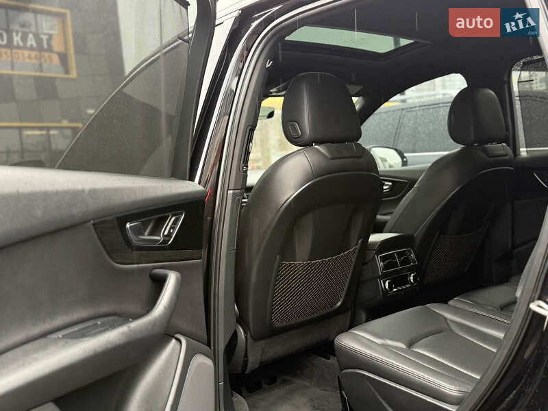 Внедорожник / Кроссовер Audi Q7 2016 в Киеве фото 13 Внедорожник / Кроссовер Audi Q7 2016 в Киеве