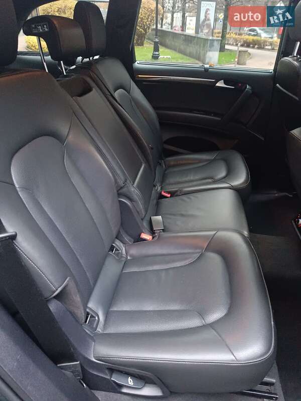 Внедорожник / Кроссовер Audi Q7 2015 в Киеве фото 28 Внедорожник / Кроссовер Audi Q7 2015 в Киеве