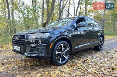 Внедорожник / Кроссовер Audi Q7 2018 в Киеве