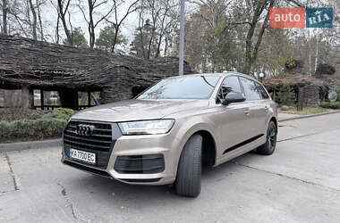Внедорожник / Кроссовер Audi Q7 2018 в Киеве