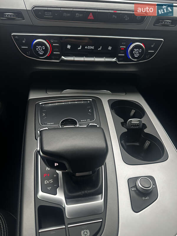 Внедорожник / Кроссовер Audi Q7 2018 в Киеве фото 37 Внедорожник / Кроссовер Audi Q7 2018 в Киеве