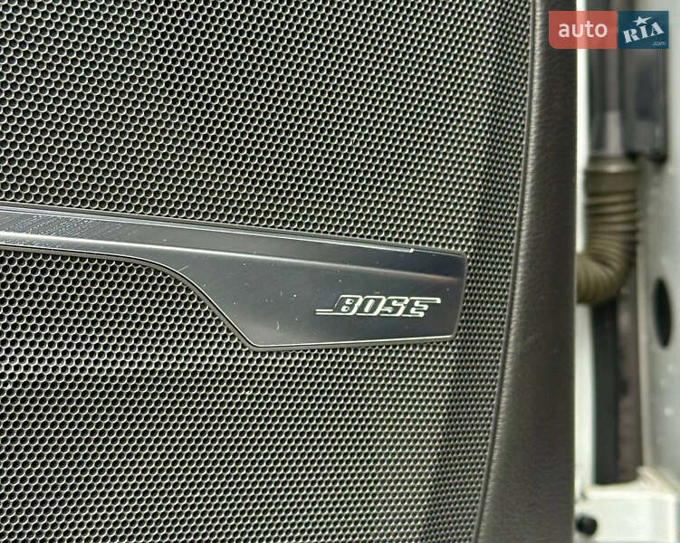 Позашляховик / Кросовер Audi Q7 2016 в Києві