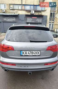 Внедорожник / Кроссовер Audi Q7 2015 в Киеве