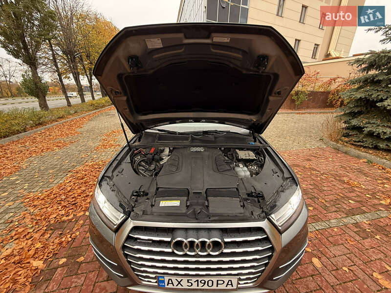 Позашляховик / Кросовер Audi Q7 2016 в Харкові фото 44 Позашляховик / Кросовер Audi Q7 2016 в Харкові