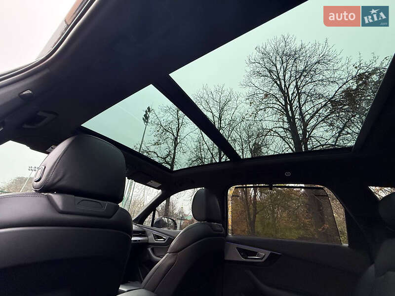 Внедорожник / Кроссовер Audi Q7 2016 в Виннице