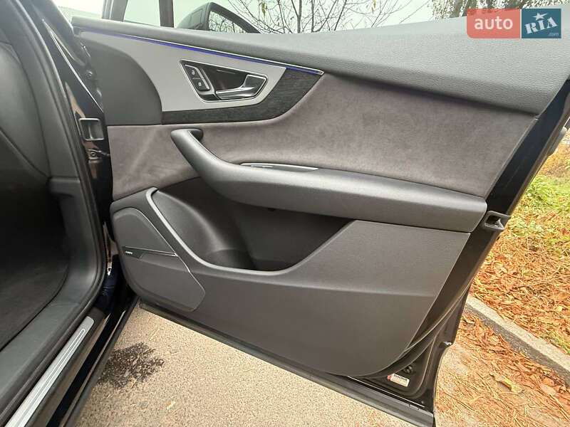 Внедорожник / Кроссовер Audi Q7 2016 в Виннице