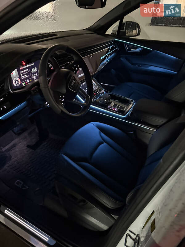 Внедорожник / Кроссовер Audi Q7 2025 в Львове фото 40 Внедорожник / Кроссовер Audi Q7 2025 в Львове