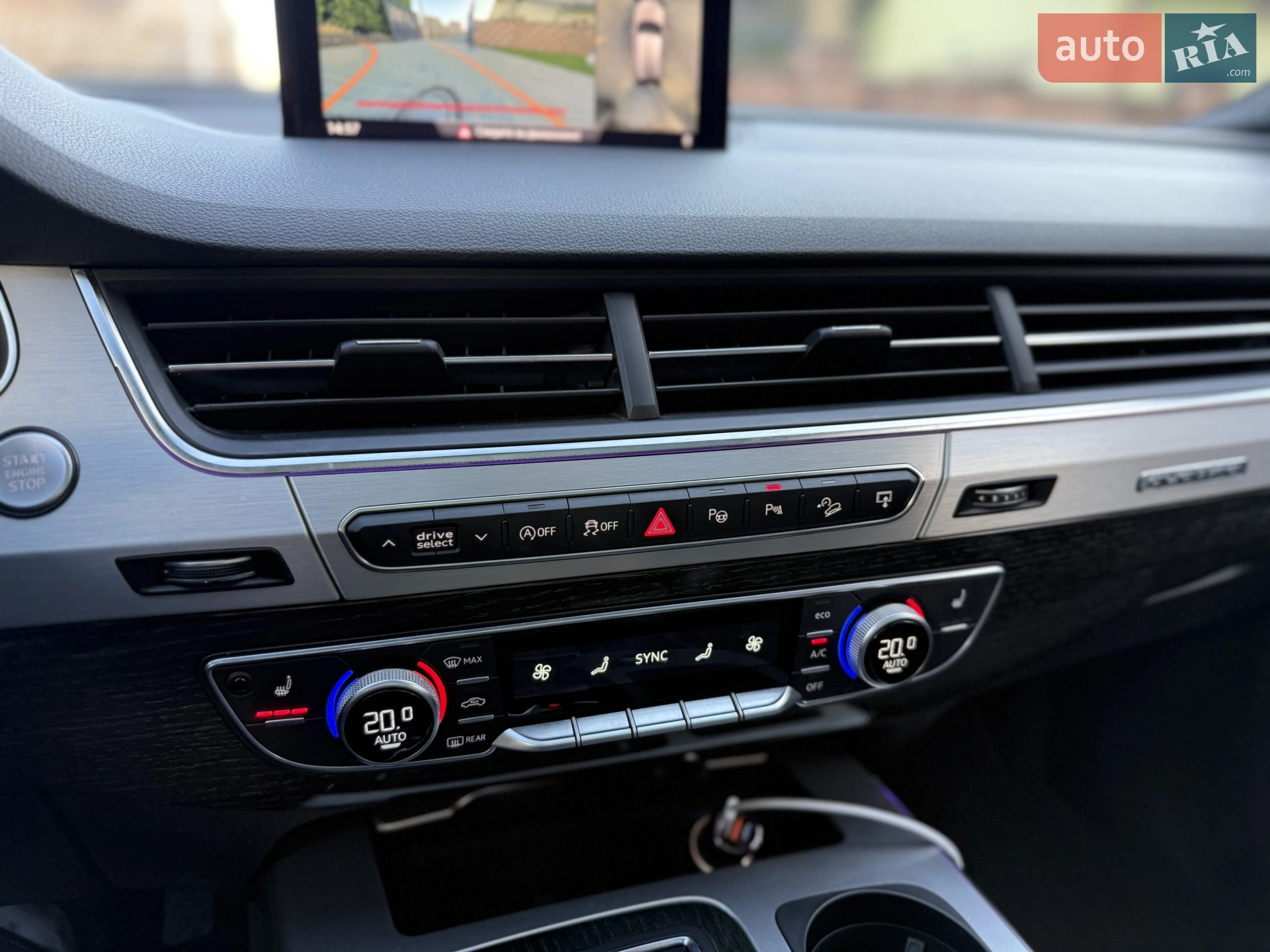 2015 Audi Q7 - мініатюра 11