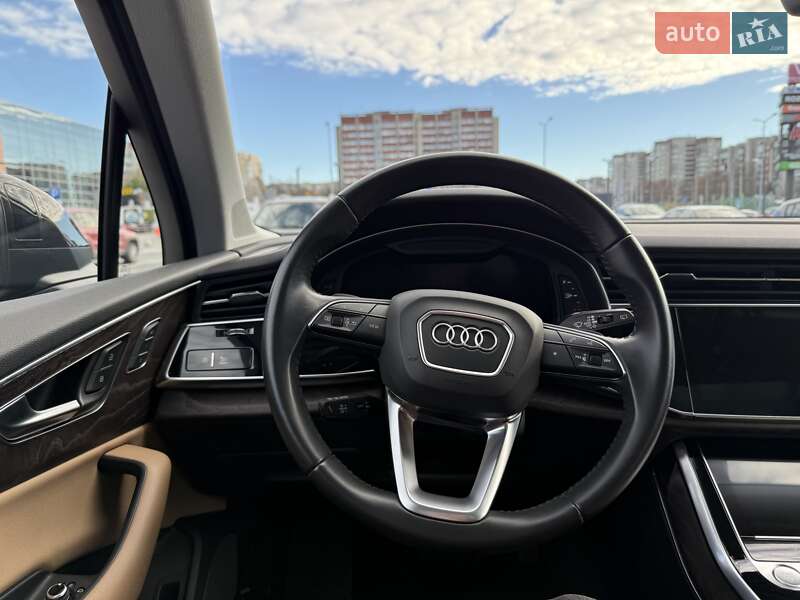 Внедорожник / Кроссовер Audi Q7 2019 в Львове