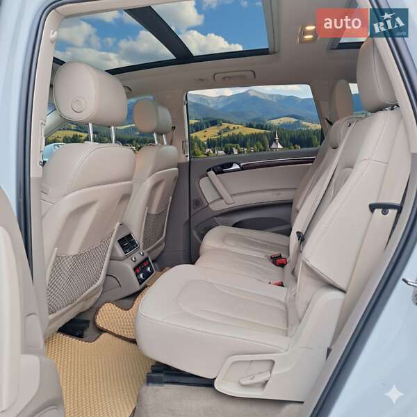 Позашляховик / Кросовер Audi Q7 2013 в Тернополі