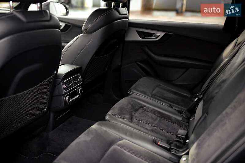 Внедорожник / Кроссовер Audi Q7 2017 в Горохове фото 10 Внедорожник / Кроссовер Audi Q7 2017 в Горохове