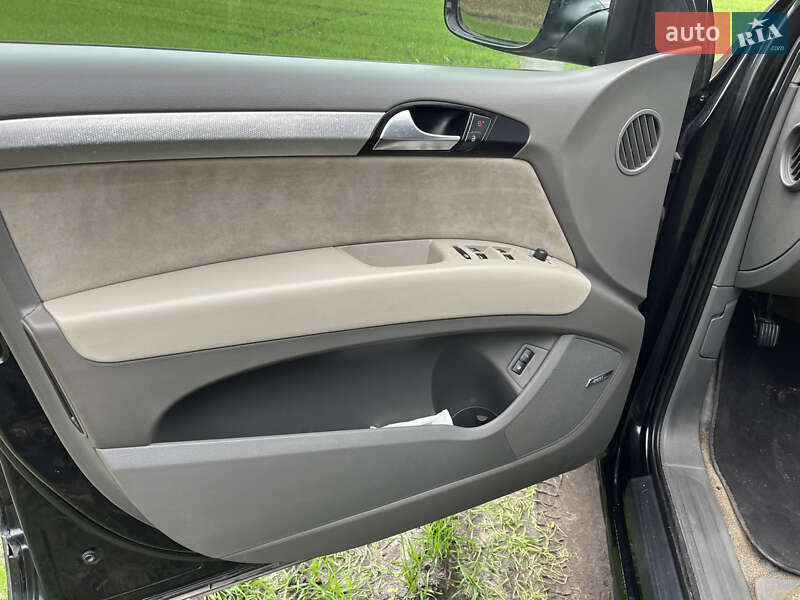Позашляховик / Кросовер Audi Q7 2007 в Черкасах фото 9 Позашляховик / Кросовер Audi Q7 2007 в Черкасах