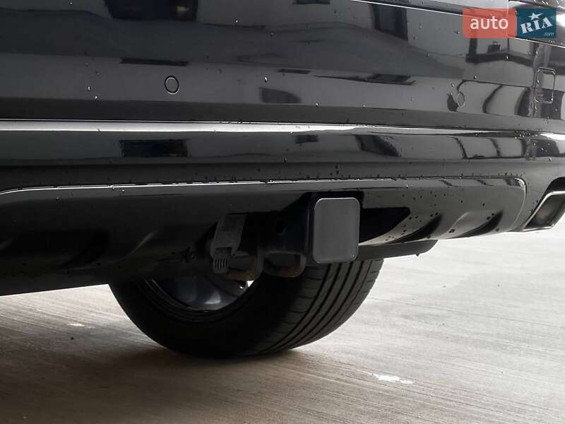 Позашляховик / Кросовер Audi Q7 2017 в Луцьку