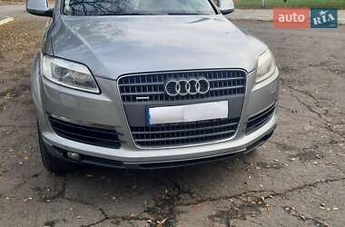 Внедорожник / Кроссовер Audi Q7 2007 в Одессе