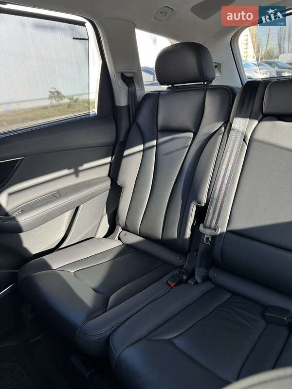 Внедорожник / Кроссовер Audi Q7 2022 в Киеве фото 28 Внедорожник / Кроссовер Audi Q7 2022 в Киеве