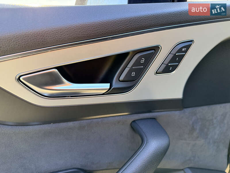 Позашляховик / Кросовер Audi Q7 2017 в Ірпені