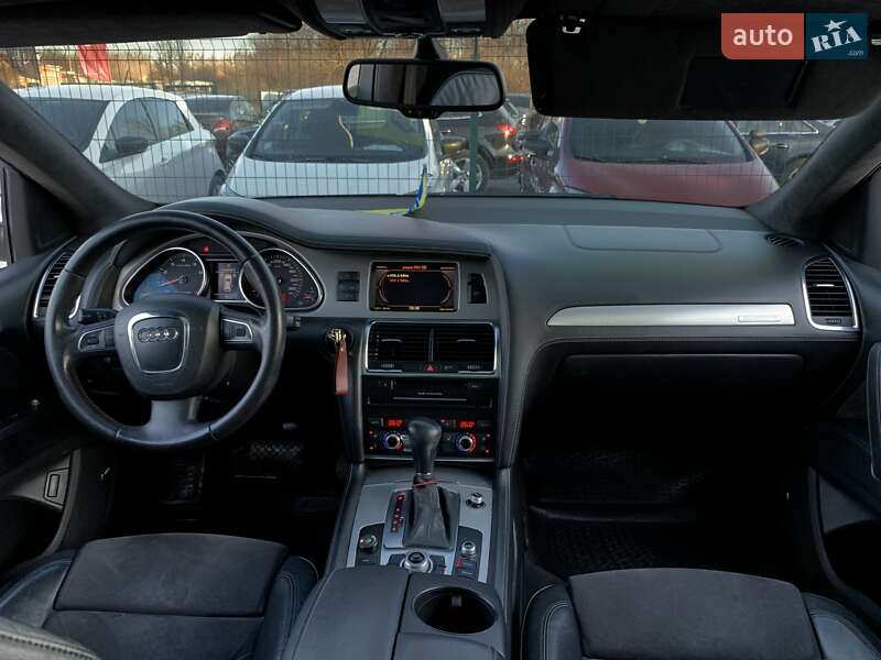 Позашляховик / Кросовер Audi Q7 2011 в Бердичеві