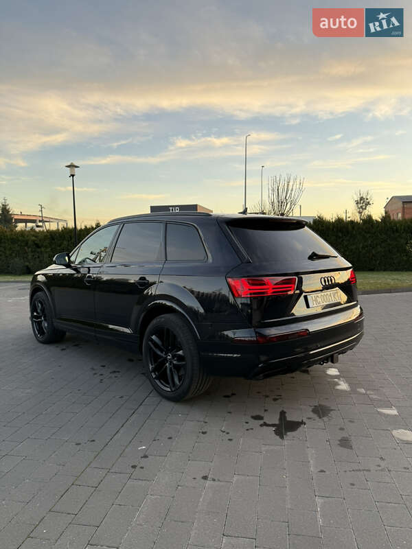 Внедорожник / Кроссовер Audi Q7 2016 в Львове фото 4 Внедорожник / Кроссовер Audi Q7 2016 в Львове