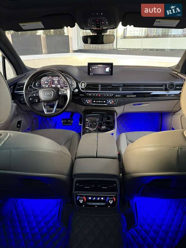 Внедорожник / Кроссовер Audi Q7 2016 в Львове фото 12 Внедорожник / Кроссовер Audi Q7 2016 в Львове
