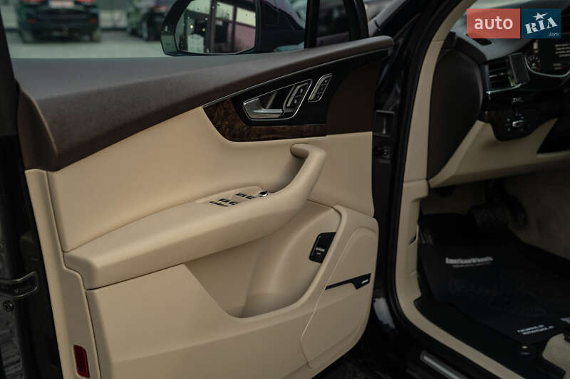 Внедорожник / Кроссовер Audi Q7 2018 в Черновцах фото 39 Внедорожник / Кроссовер Audi Q7 2018 в Черновцах