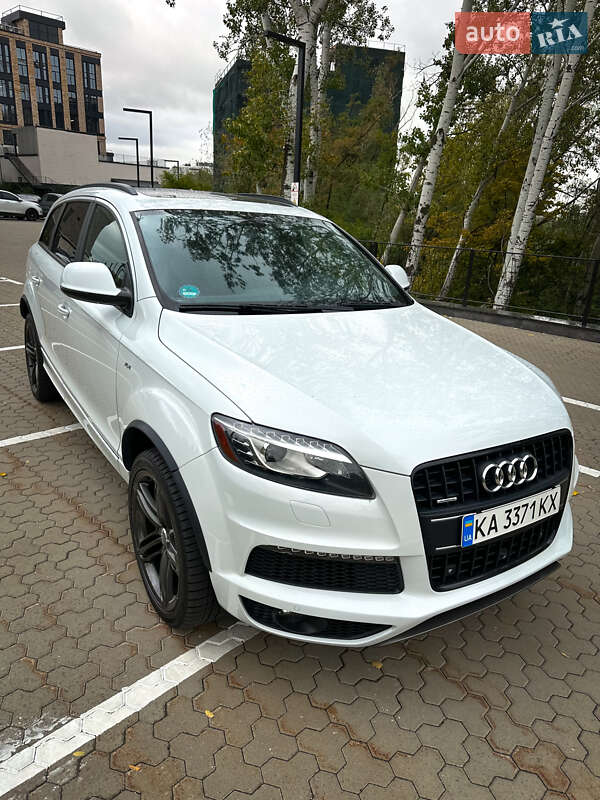 Внедорожник / Кроссовер Audi Q7 2013 в Киеве