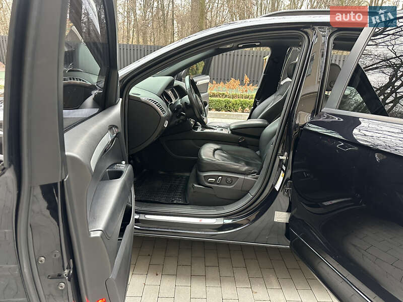 Внедорожник / Кроссовер Audi Q7 2014 в Виннице