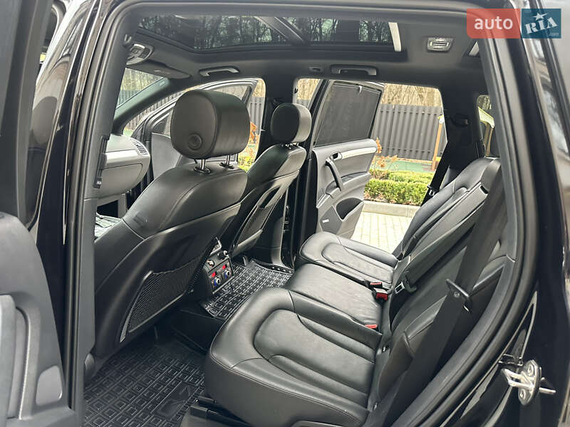 Внедорожник / Кроссовер Audi Q7 2014 в Виннице