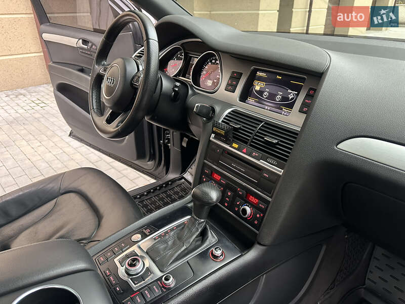 Внедорожник / Кроссовер Audi Q7 2014 в Виннице
