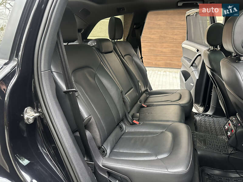 Внедорожник / Кроссовер Audi Q7 2014 в Виннице