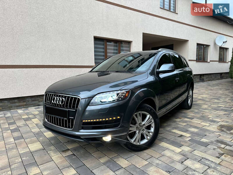 Позашляховик / Кросовер Audi Q7 2010 в Грушево