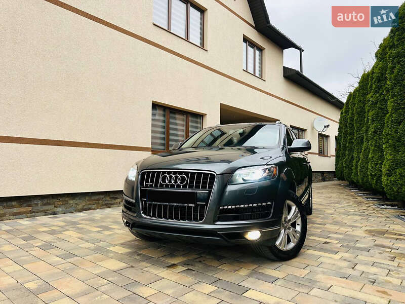 Позашляховик / Кросовер Audi Q7 2010 в Грушево