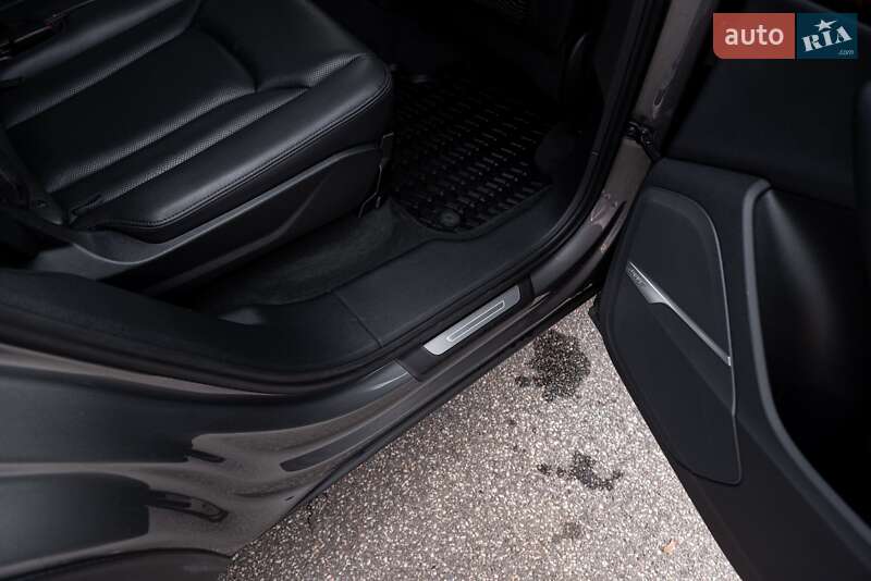 Внедорожник / Кроссовер Audi Q7 2017 в Харькове фото 74 Внедорожник / Кроссовер Audi Q7 2017 в Харькове