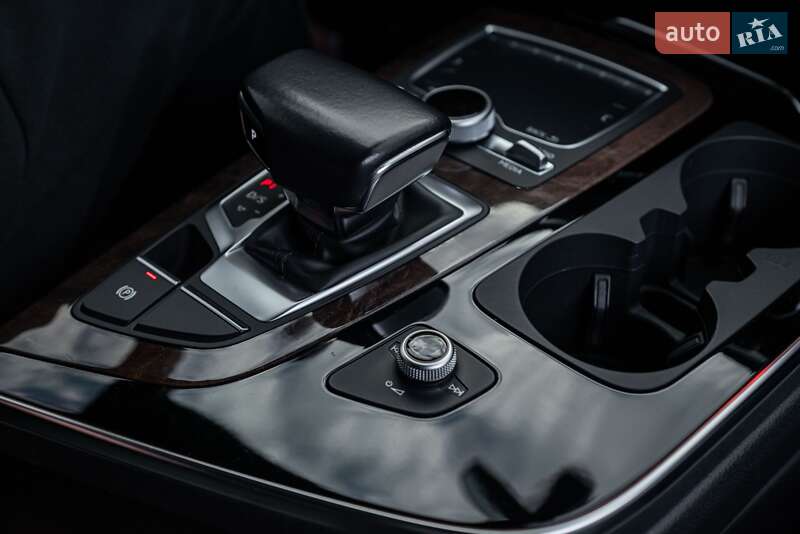 Внедорожник / Кроссовер Audi Q7 2017 в Харькове фото 34 Внедорожник / Кроссовер Audi Q7 2017 в Харькове