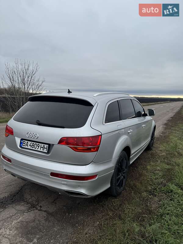Внедорожник / Кроссовер Audi Q7 2006 в Малой Виске