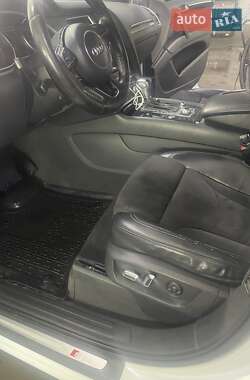Внедорожник / Кроссовер Audi Q7 2013 в Полтаве