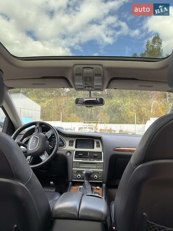 Внедорожник / Кроссовер Audi Q7 2015 в Хмельницком