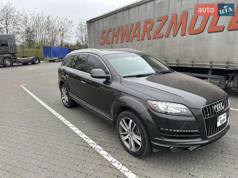 Внедорожник / Кроссовер Audi Q7 2011 в Ровно