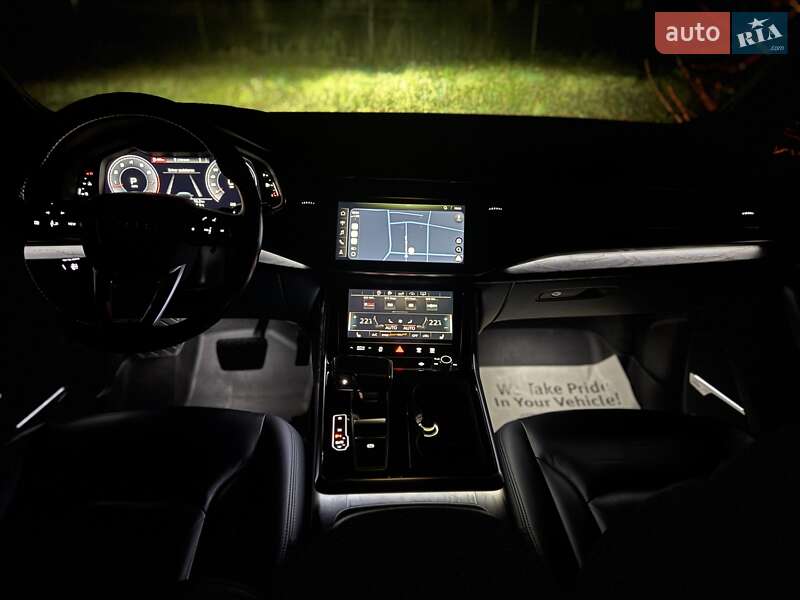 Позашляховик / Кросовер Audi Q7 2019 в Тернополі