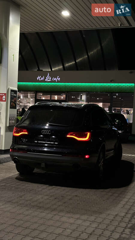 Внедорожник / Кроссовер Audi Q7 2013 в Бродах