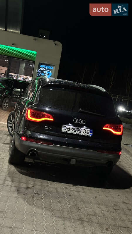 Внедорожник / Кроссовер Audi Q7 2013 в Бродах