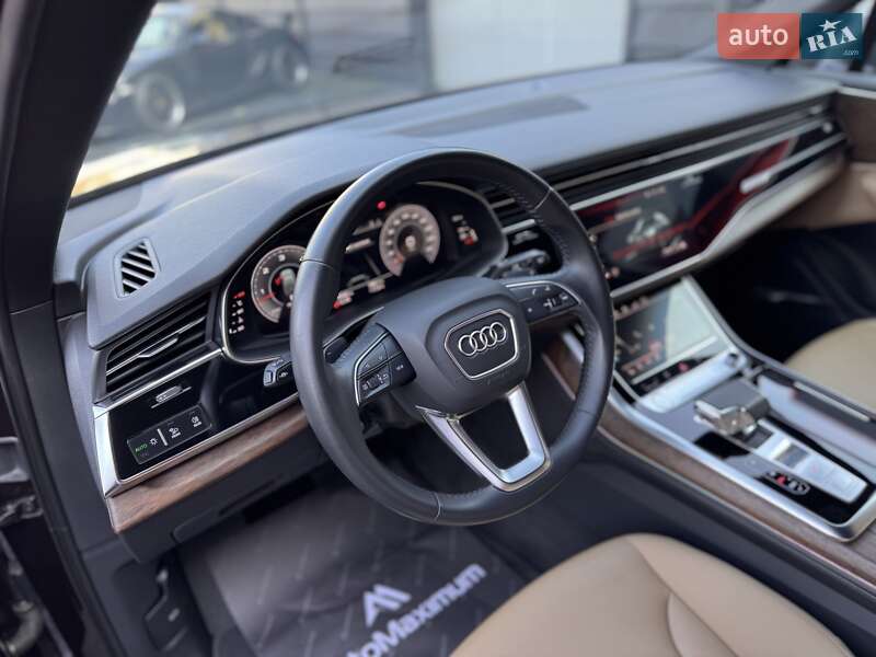 Позашляховик / Кросовер Audi Q7 2020 в Одесі