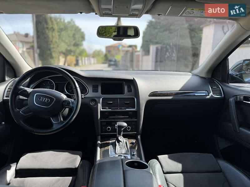 Позашляховик / Кросовер Audi Q7 2014 в Львові