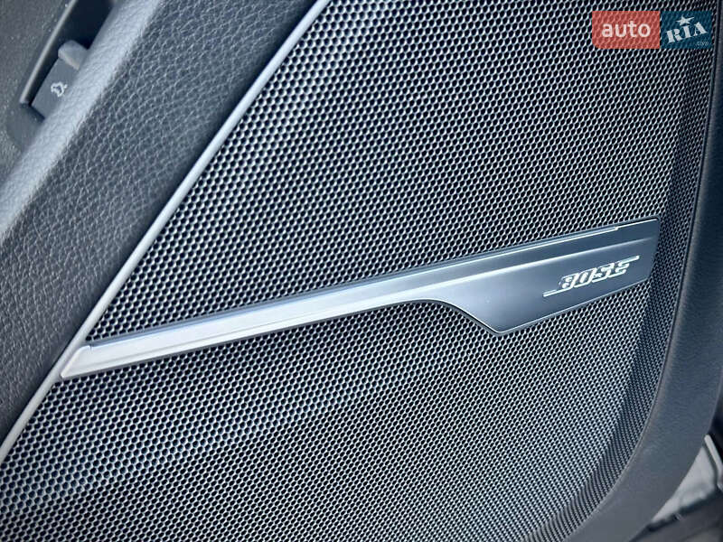 Позашляховик / Кросовер Audi Q7 2017 в Києві