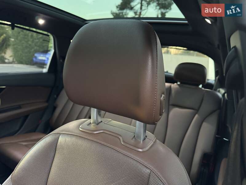 Внедорожник / Кроссовер Audi Q7 2016 в Киеве