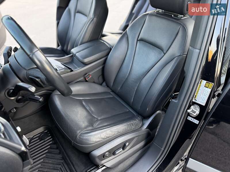 Позашляховик / Кросовер Audi Q7 2017 в Дніпрі